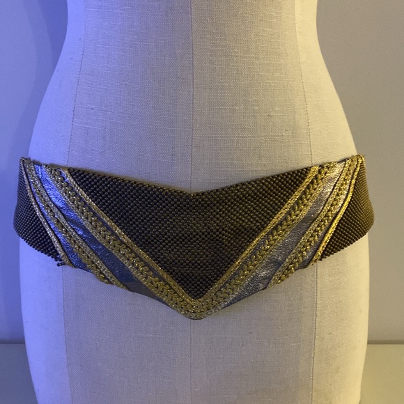 Vintage Taupe & Gold tone mesh & braid v- yolk belt. ~32". Back buckle. - Picture 1 of 9